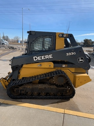 Main image John Deere 333G