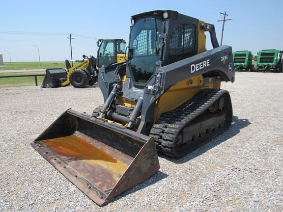 Main image John Deere 333G