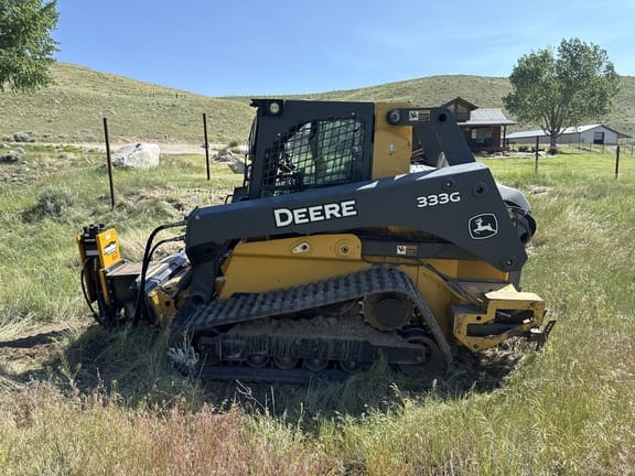 2017 John Deere 333G Equipment Image0
