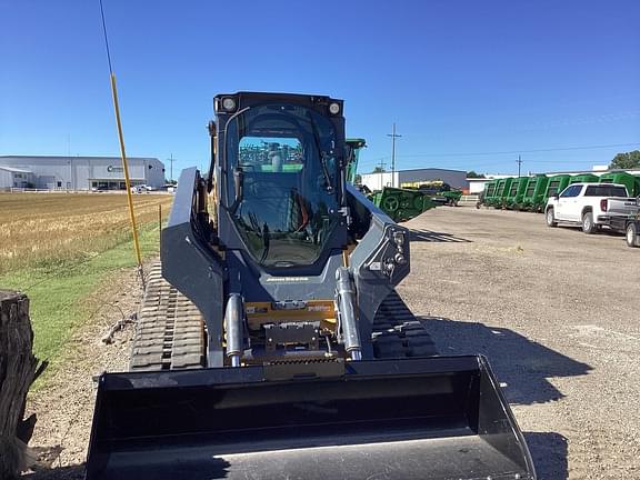 Image of John Deere 333G equipment image 4