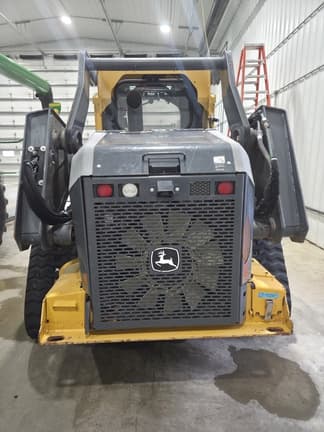 Image of John Deere 333G equipment image 3