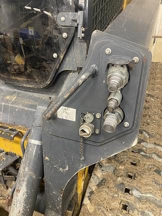 Image of John Deere 333G equipment image 1