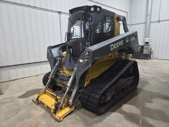 2017 John Deere 333G Equipment Image0