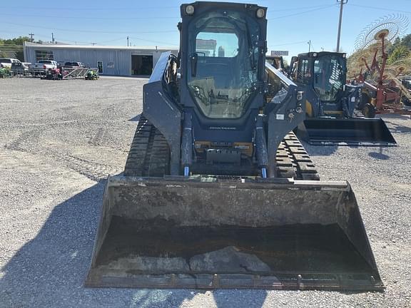 Image of John Deere 333G equipment image 4