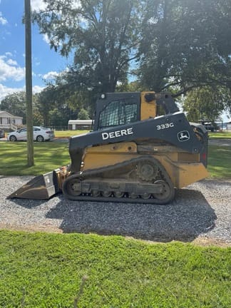 2017 John Deere 333G Equipment Image0