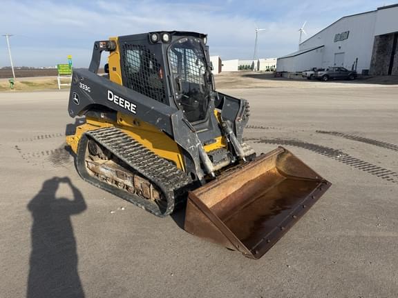 Image of John Deere 333G equipment image 1