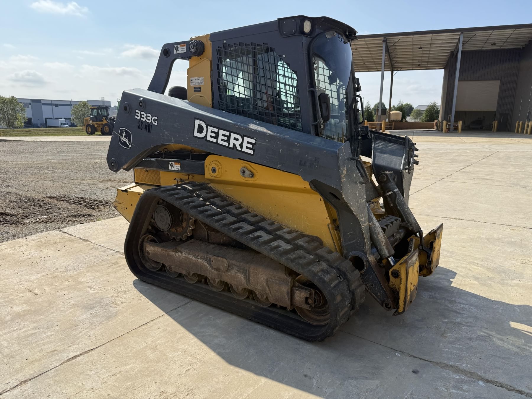 2017 John Deere 333G Equipment Image0