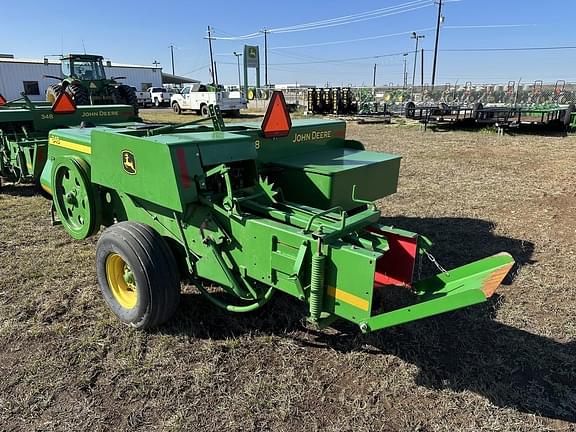 Image of John Deere 348 equipment image 1