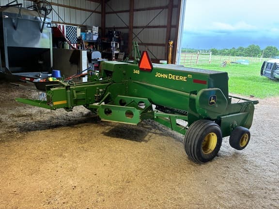 Image of John Deere 348 equipment image 2