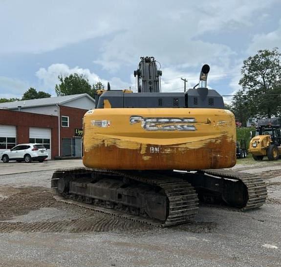 Image of John Deere 350G LC equipment image 4
