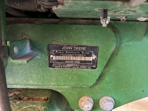 Image of John Deere 4044M equipment image 3