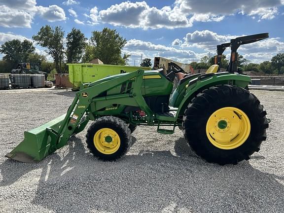 Image of John Deere 4044M equipment image 2