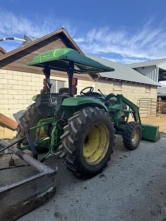 Image of John Deere 4044M equipment image 3