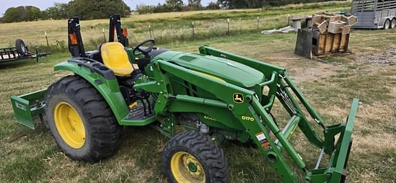 Image of John Deere 4044M equipment image 4