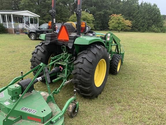 Image of John Deere 4044R equipment image 2