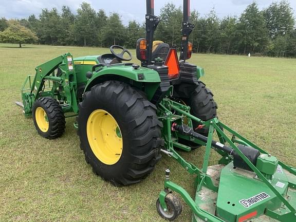 Image of John Deere 4044R equipment image 3