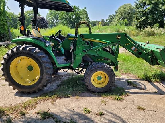 Image of John Deere 4044R Primary image