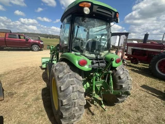 Image of John Deere 4066R equipment image 3