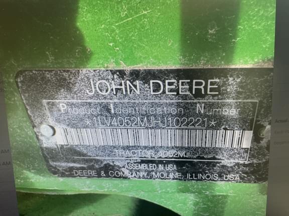 Image of John Deere 4052M equipment image 4