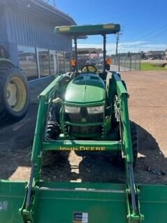 Image of John Deere 4052M equipment image 1