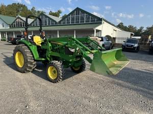 2017 John Deere 4052M Image