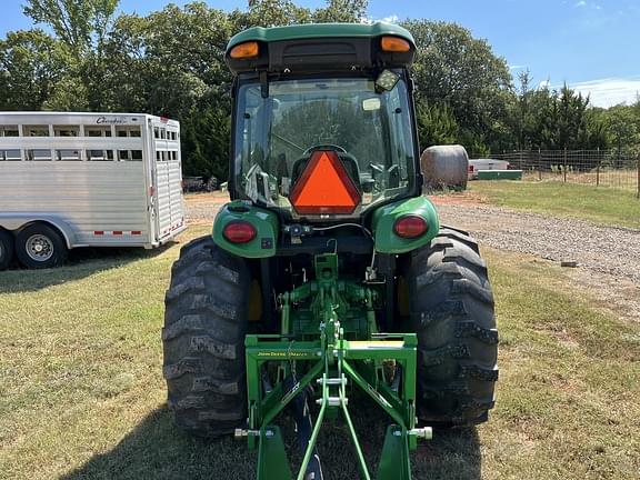 Image of John Deere 4052R equipment image 3