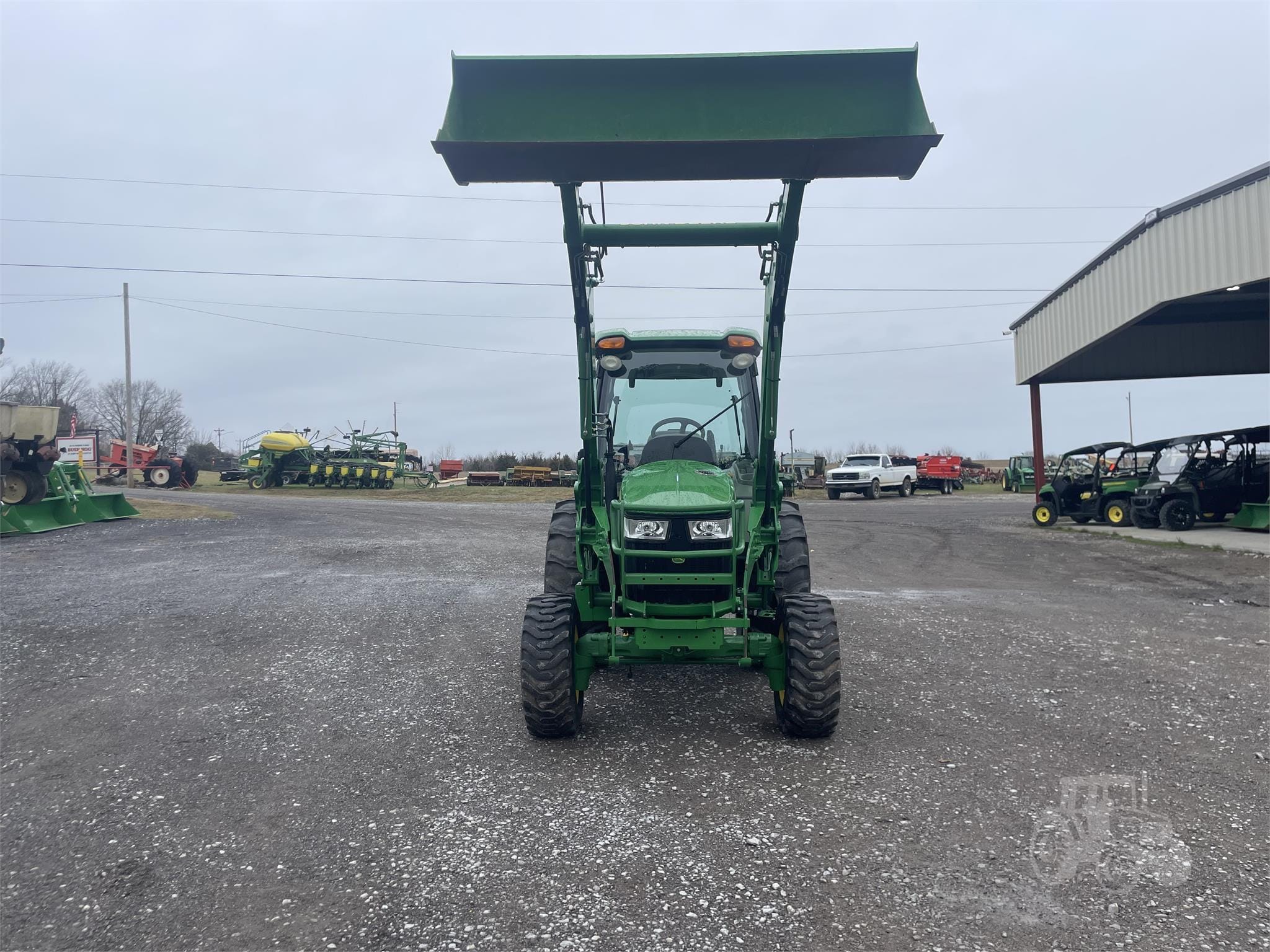 2017 John Deere 4052R Equipment Image0