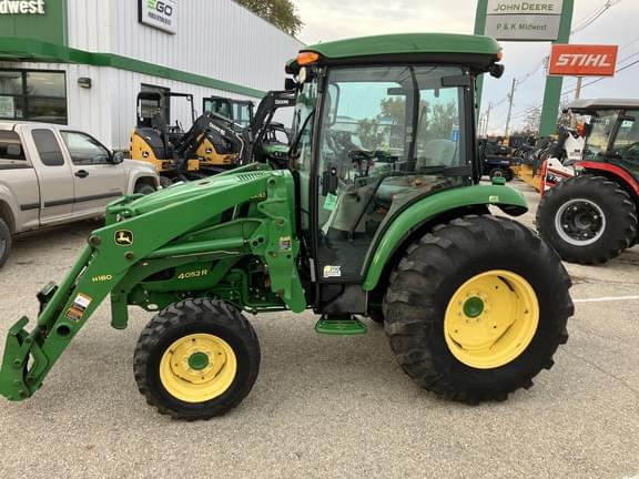 Image of John Deere 4052R equipment image 1
