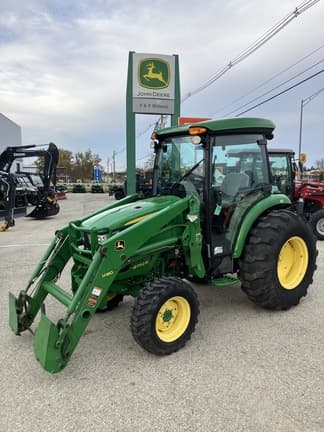 Main image John Deere 4052R