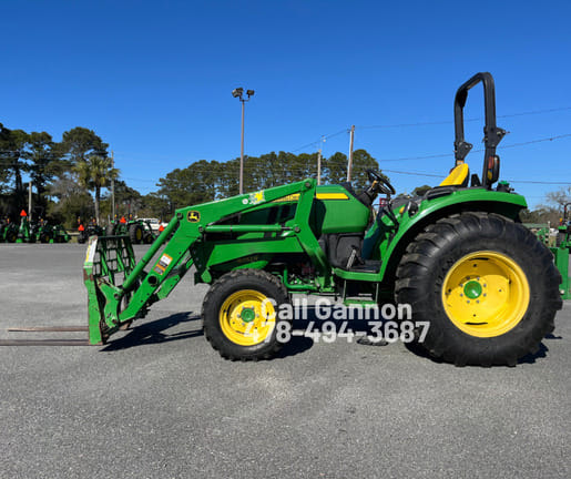 Main image John Deere 4052R