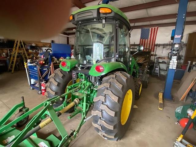 Image of John Deere 4052R equipment image 1