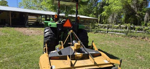 Image of John Deere 4066M equipment image 1