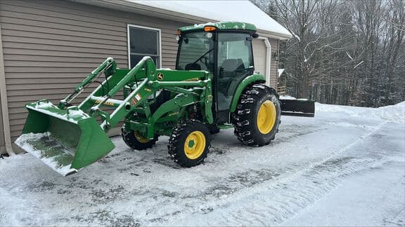 Image of John Deere 4066R Primary image