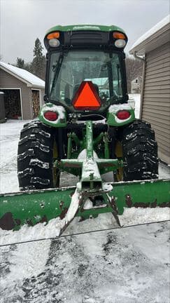 Image of John Deere 4066R equipment image 1