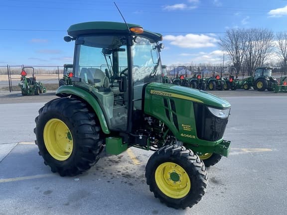 Image of John Deere 4066R equipment image 2