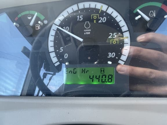 Image of John Deere 4066R equipment image 3