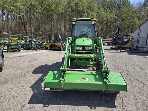Image of John Deere 4066R equipment image 1