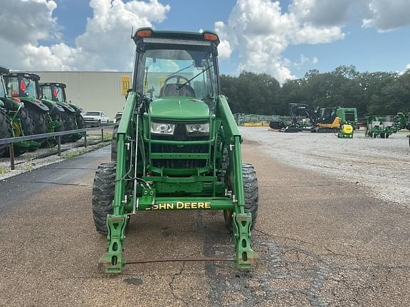 Image of John Deere 4066R equipment image 2