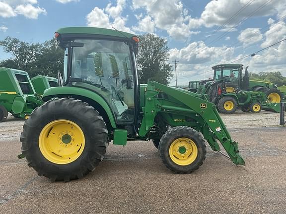 Image of John Deere 4066R equipment image 4