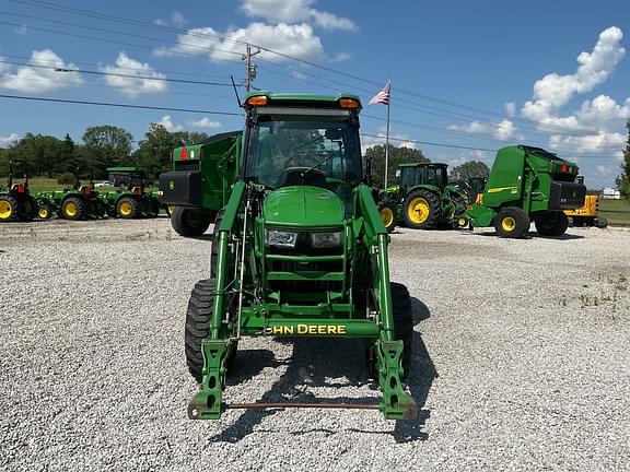 Image of John Deere 4066R equipment image 2