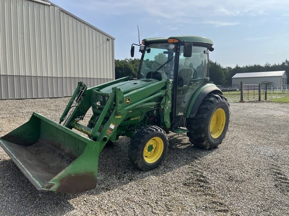 2017 John Deere 4066R Equipment Image0
