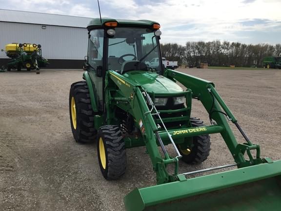 Image of John Deere 4066R equipment image 2