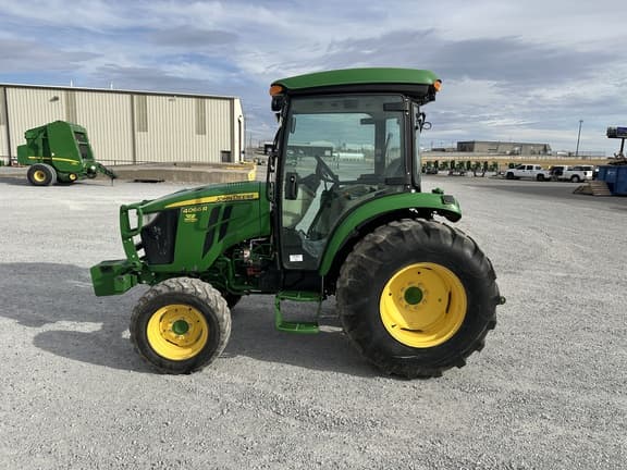 Image of John Deere 4066R equipment image 1