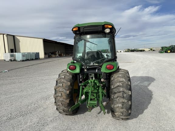 Image of John Deere 4066R equipment image 3