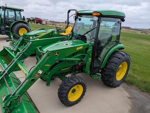 Image of John Deere 4066R Primary image