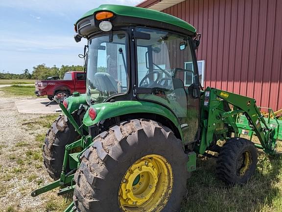 Image of John Deere 4066R equipment image 1