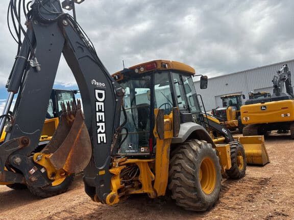 Image of John Deere 410L equipment image 3