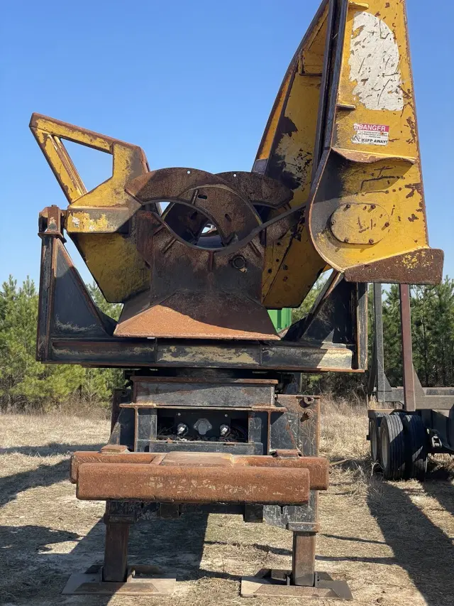 Image of John Deere 437E equipment image 4