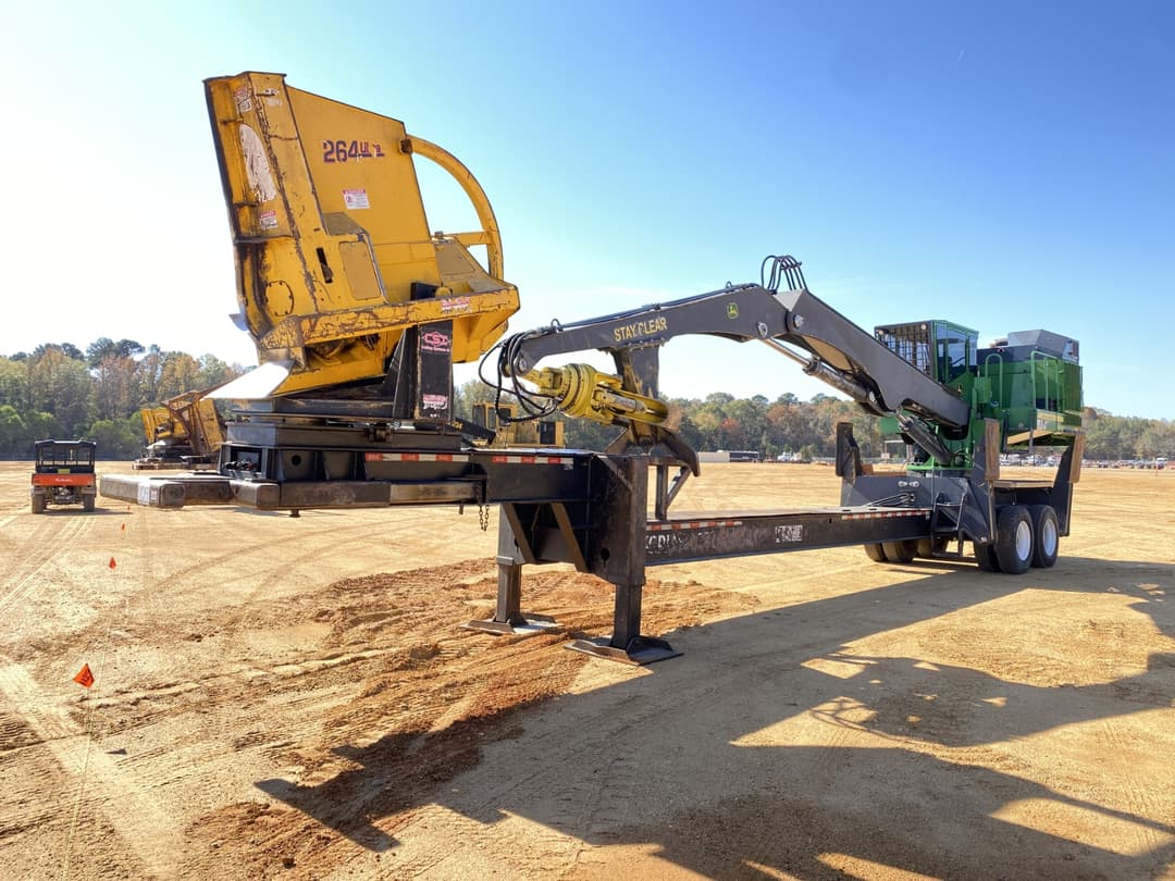 Image of John Deere 437E Primary image