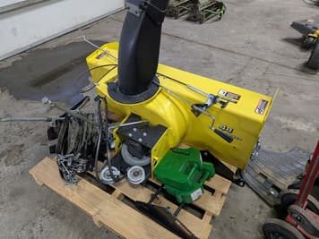 Main image John Deere 44" Snowblower